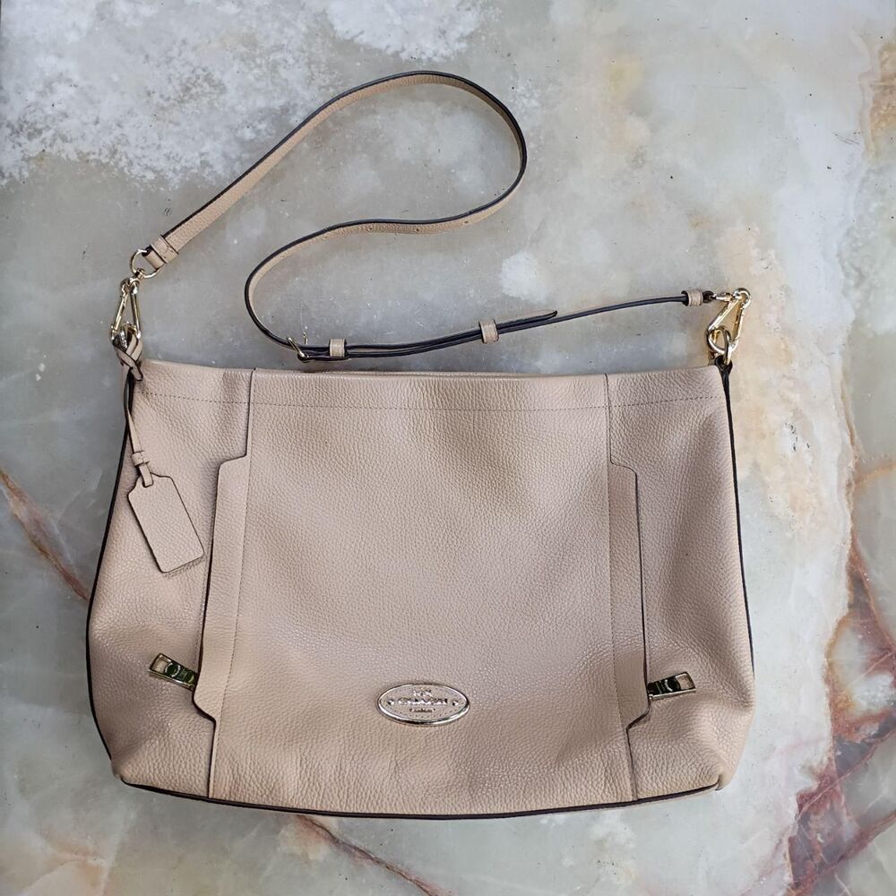 Beige pebbled leather Coach Scout Hobo Bag